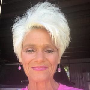 Meet your Posher, Sandy